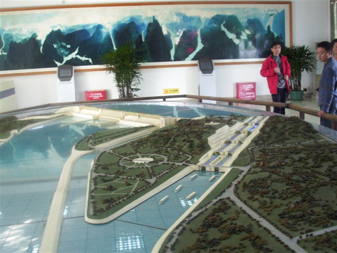 hqsx2011-010.jpg